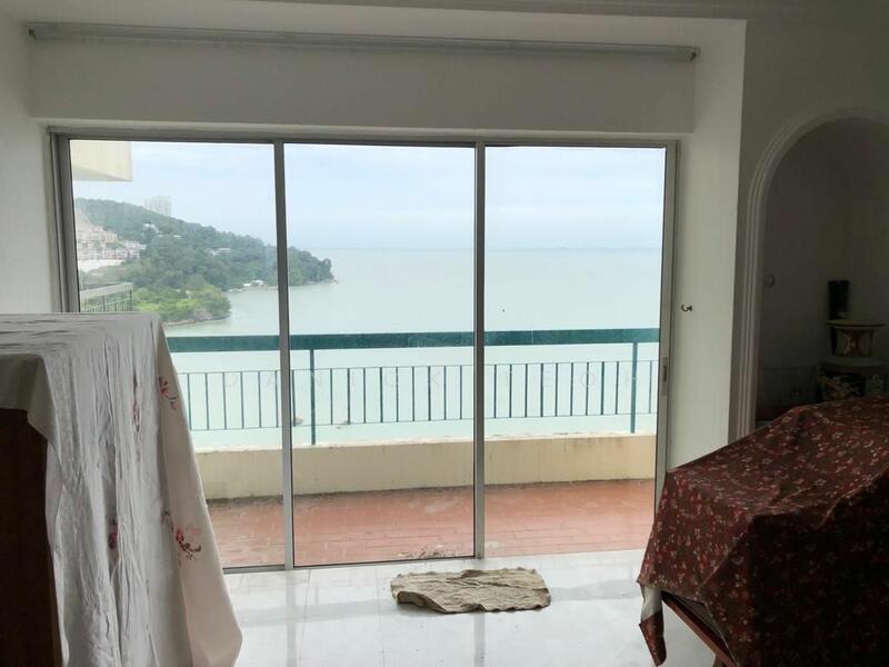 For Sale - The Reef Condominium