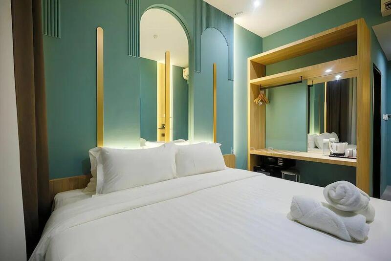 For Rent - ⭐ No Buyover ⭐ 72 rooms ⭐ 30,000sf ⭐ Prime Location ⭐