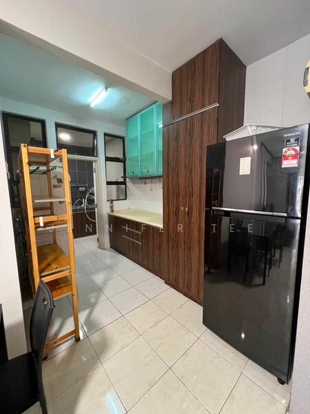 Untuk Disewa - Pelangi Utama