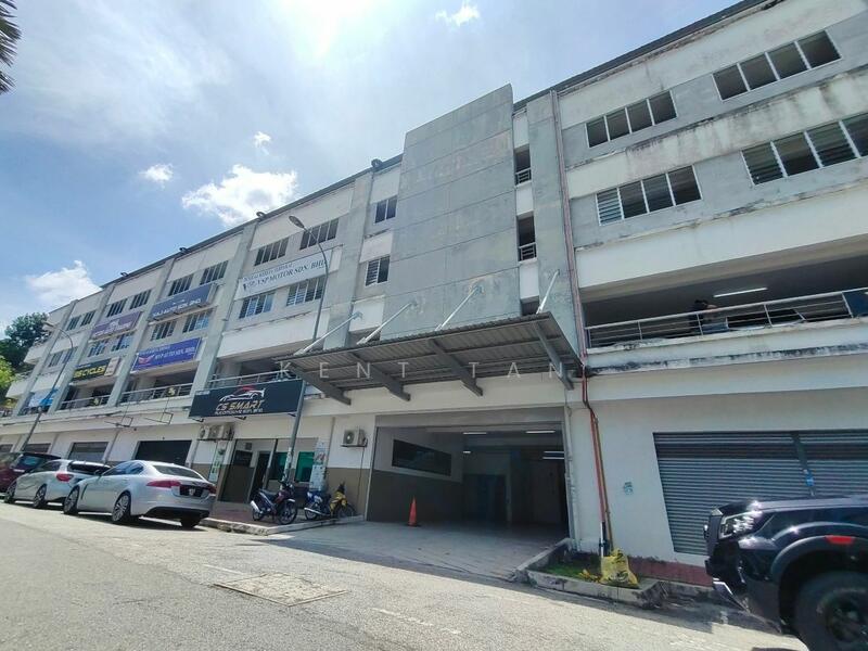 Untuk Disewa - Commercial land at Taman Equine