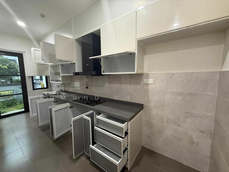 For Rent - Peranakan Straight @ Setia Eco Templer