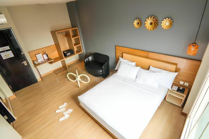 For Rent - ⭐ 3sty Corner ⭐ 32 Rooms ⭐ 6,000sf ⭐ Next to Lotus