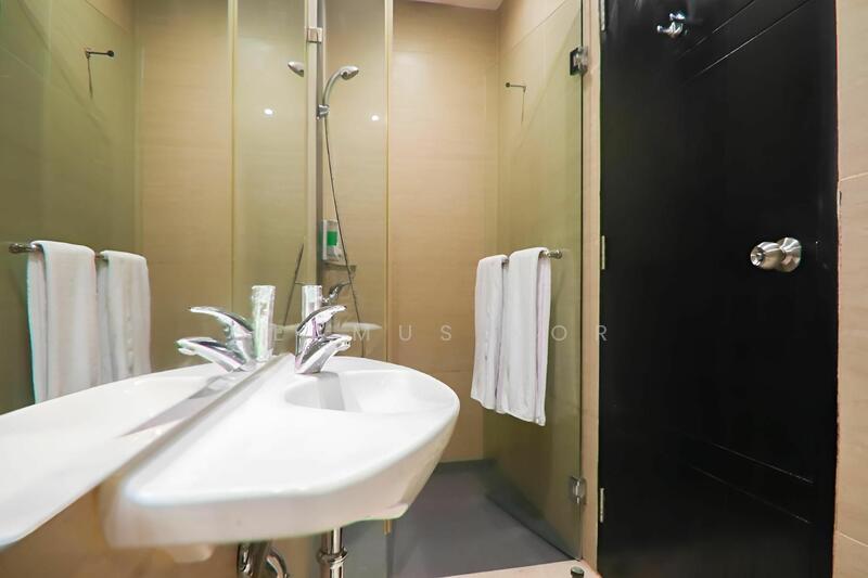 For Rent - ⭐ 3sty Corner ⭐ 32 Rooms ⭐ 6,000sf ⭐ Next to Lotus