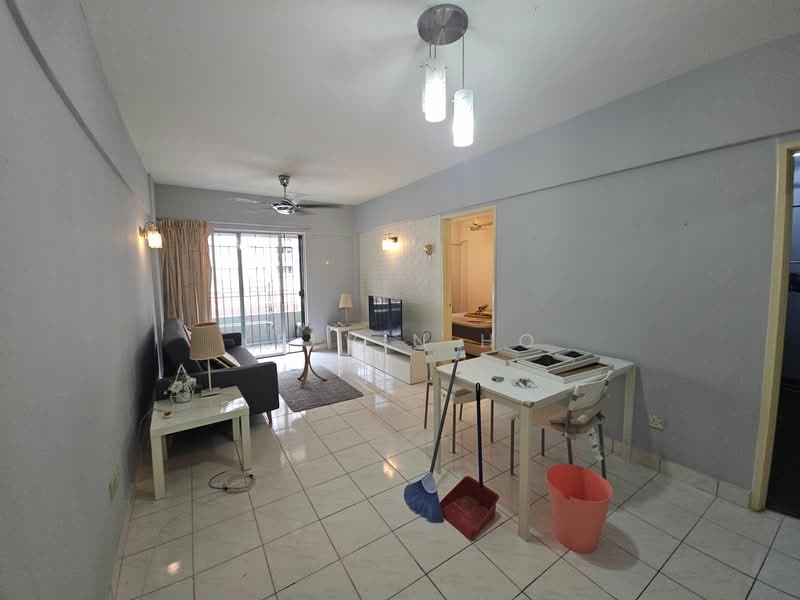 For Rent - Arena Green