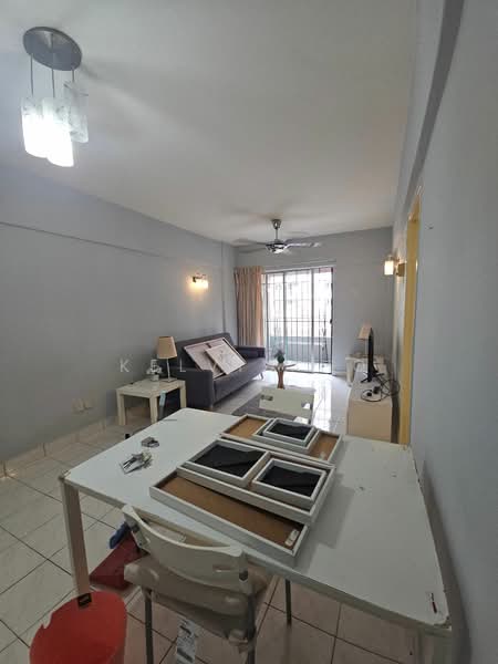 For Rent - Arena Green