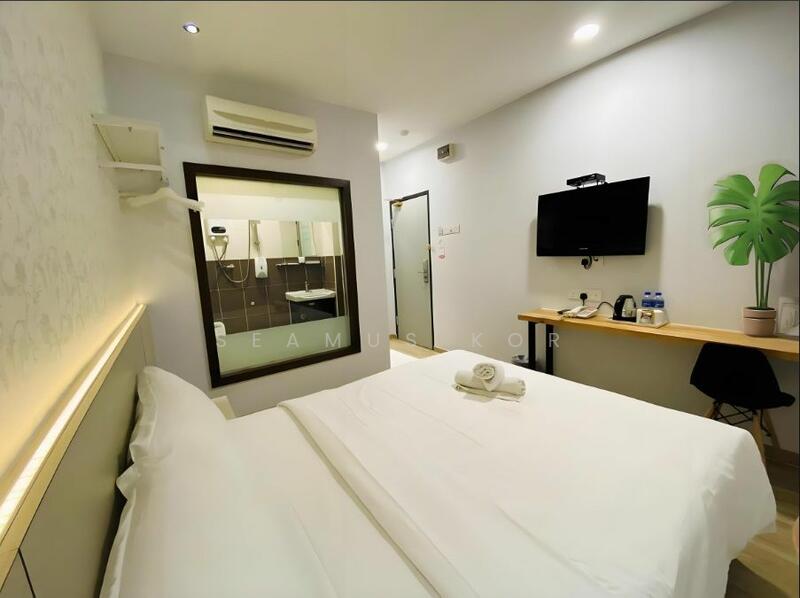 For Sale - ⭐ 5sty ⭐ 3 Adjoining Lots ⭐ Freehold ⭐ 25,400sf ⭐ Next to CIQ, JBCC