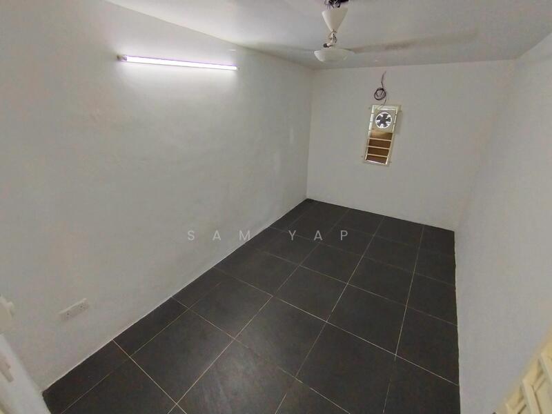 For Rent - Townhouse at Bandar Damai Perdana