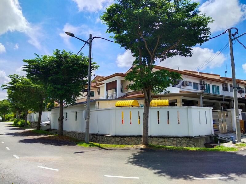 For Rent - Townhouse at Bandar Damai Perdana