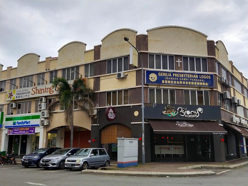 For Rent - Townhouse at Bandar Damai Perdana