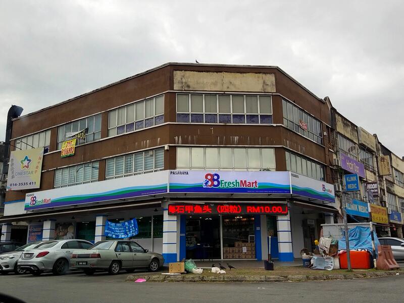 For Rent - Townhouse at Bandar Damai Perdana