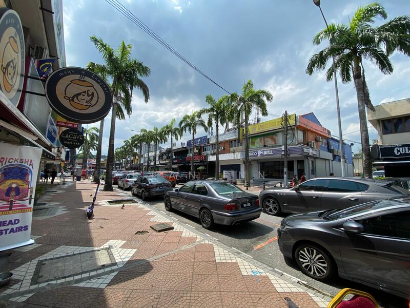 For Sale - Jalan Telawi, Rare Prime 3-Storey Corner