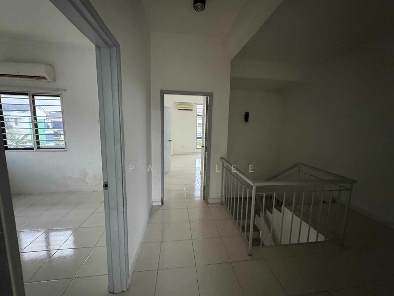 Untuk Disewa - Townhouse at Bandar Bukit Puchong 2
