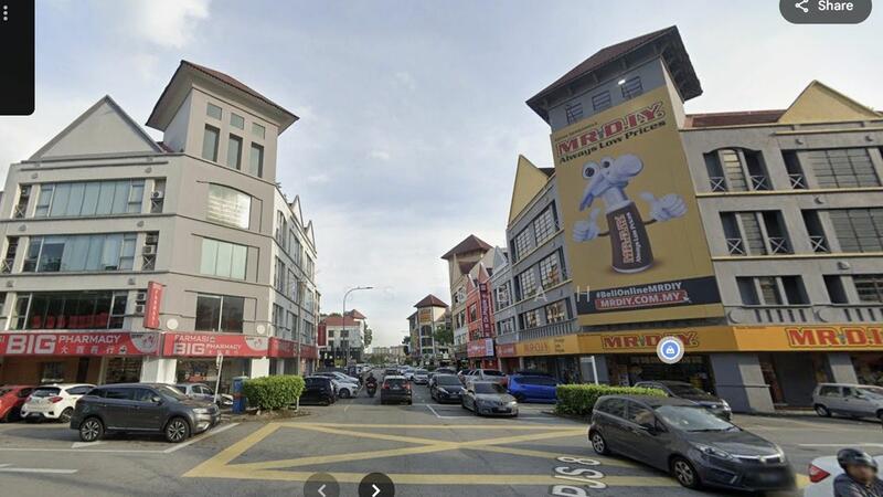 For Sale - ⭐ ROI 5% ⭐ 4sty Corner ⭐ 16000sf ⭐ 2 Retail Podiums ⭐