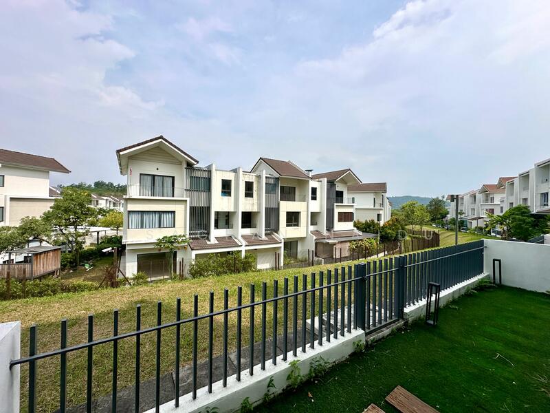 3-storey Terraced House for Rent in Tamansari (Rawang) - Visaghan Naidu - PropertyGuru.com.my