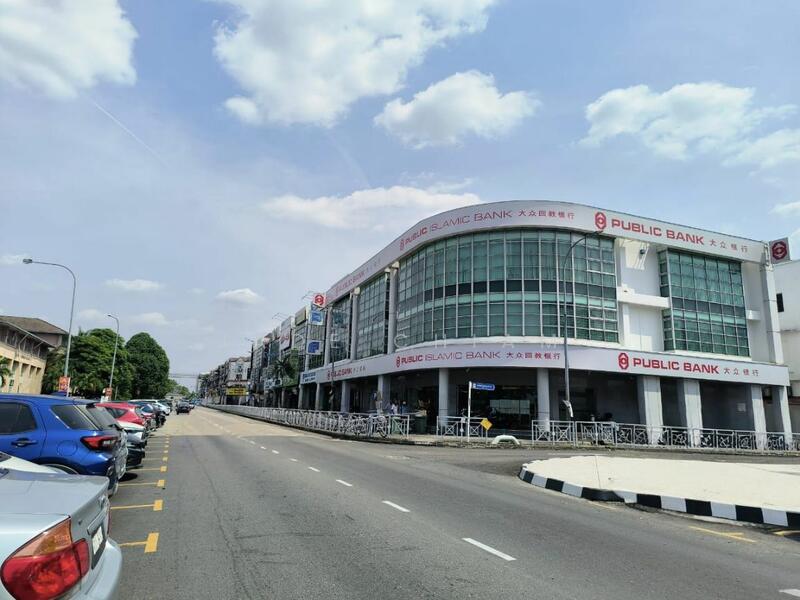 Shop / Office for Rent in Bandar Bukit Tinggi (Klang) - Jade Chiam - PropertyGuru.com.my