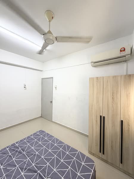 For Rent - Vista Komanwel C