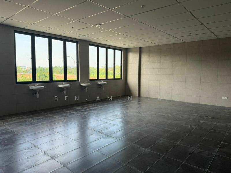 For Rent - Corner Detached Factory Taman Industri Alam Jaya TIAJ Puncak Alam