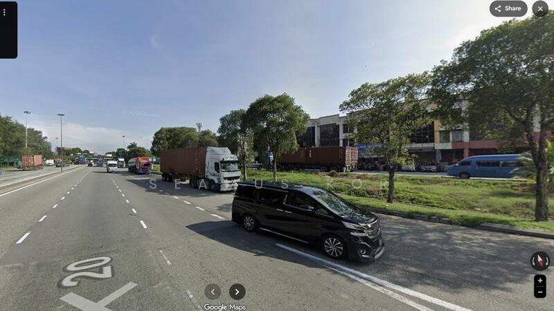 For Sale - ⭐ 3sty ⭐ Collected RM7,000 / Month ⭐ RM214 psf ⭐ Main Road Frontage ⭐