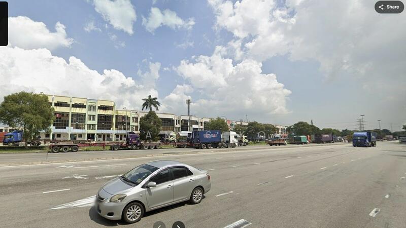 For Sale - ⭐ 3sty ⭐ Collected RM7,000 / Month ⭐ RM214 psf ⭐ Main Road Frontage ⭐