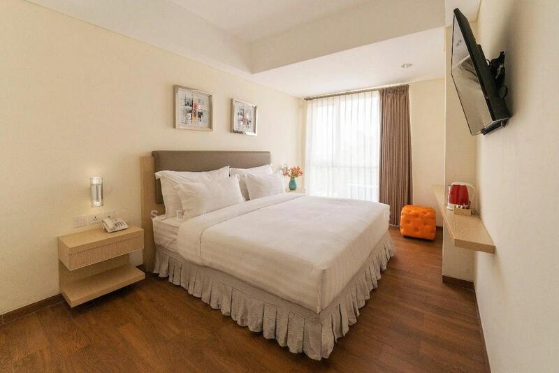 For Sale - ⭐ 3sty ⭐ Collected RM7,000 / Month ⭐ RM214 psf ⭐ Main Road Frontage ⭐