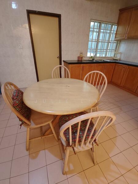 For Rent - Villa Seri Puteri