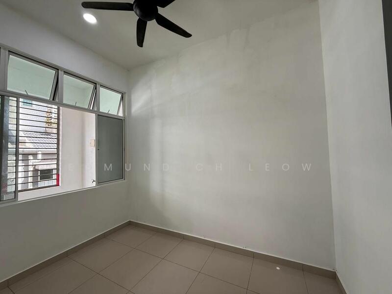 3-storey Terraced House at Dolomite Templer untuk Untuk Disewa - RM 2,800 /bulan, Feb 2026 - PropertyGuru.com.my