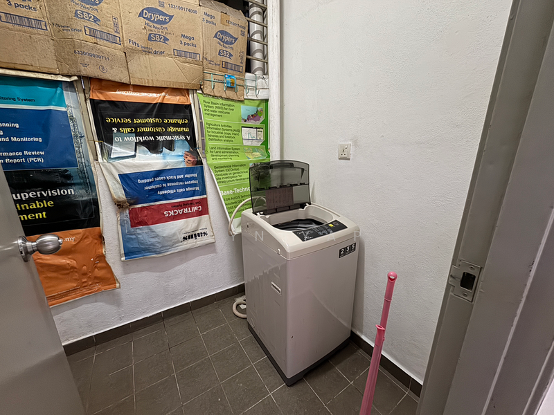 Untuk Disewa - Suria Permai