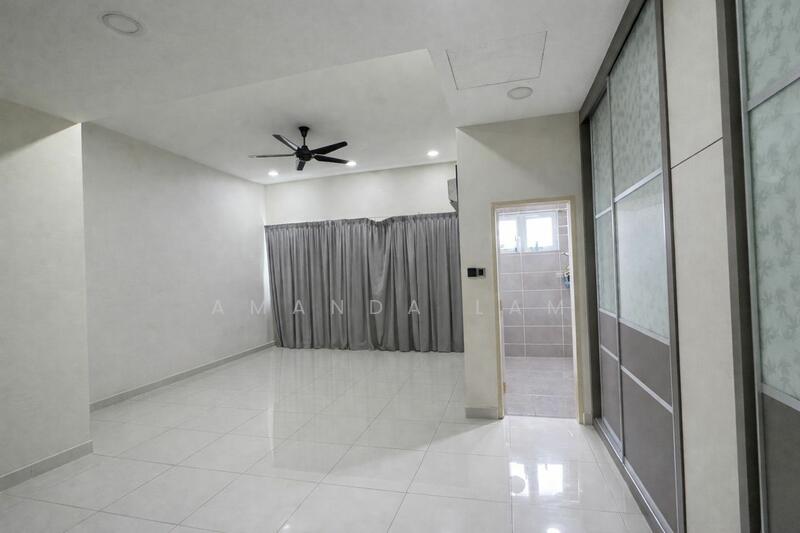 3-storey Terraced House for Sale in Taman Desa Oren (Butterworth) - Amanda Lam - PropertyGuru.com.my