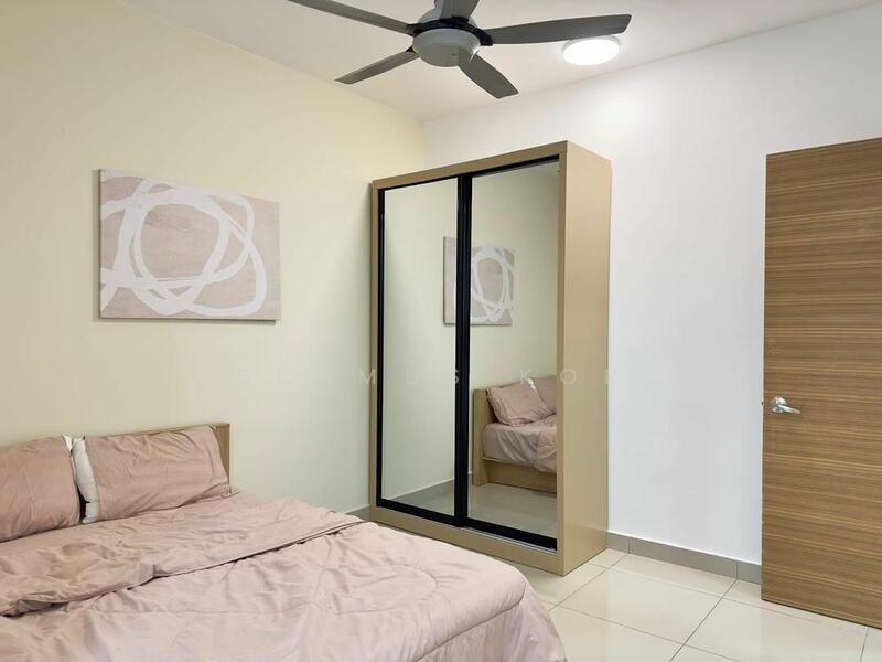 For Sale - Pearl Suria