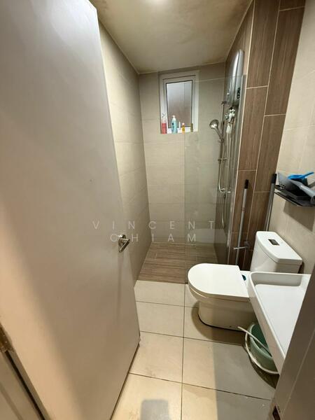 For Rent - RYAN & MIHO