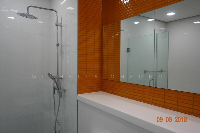 For Rent - Arcoris SOHO