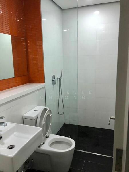 For Rent - Arcoris SOHO