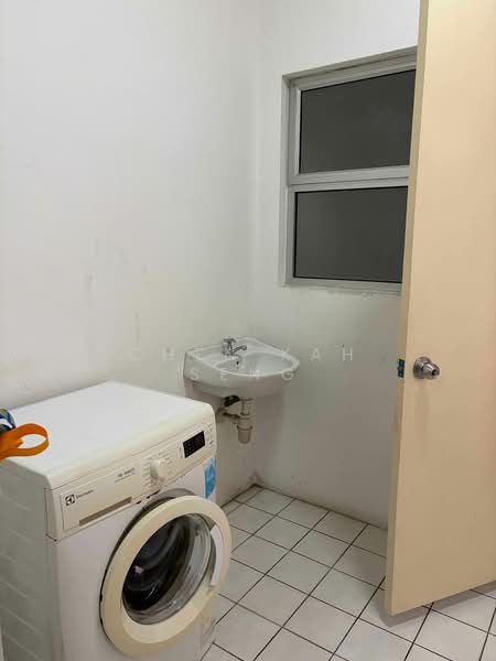 Seri Maya Condominium untuk Untuk Disewa - RM 4,000 /bulan, Apr 2026 - PropertyGuru.com.my