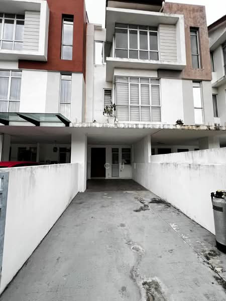 Townhouse for Sale in Taman Tasik Prima (Puchong) - H.K Ching - PropertyGuru.com.my