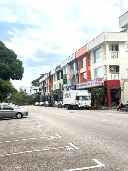 Untuk Disewa - Taman Molek