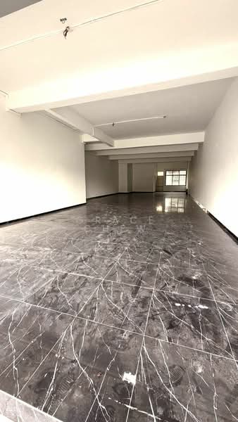 Untuk Disewa - Taman Molek