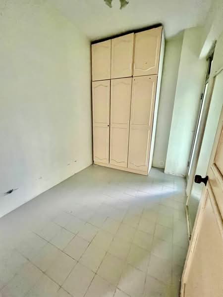 For Sale - The Reef Condominium