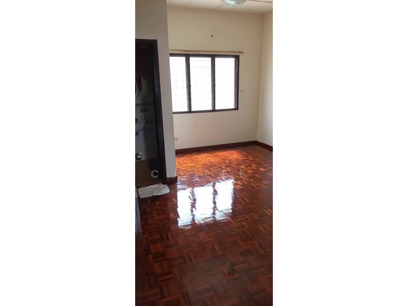 Semi-Detached House for Sale in Taman Puncak Jalil (Seri Kembangan) - CJ Lee - PropertyGuru.com.my