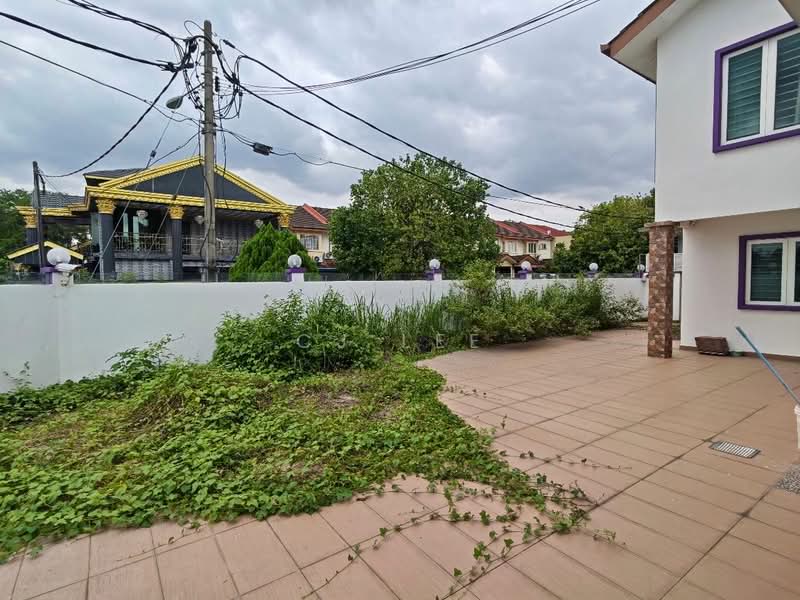 Semi-Detached House for Sale in Taman Lestari Putra (Seri Kembangan) - CJ Lee - PropertyGuru.com.my