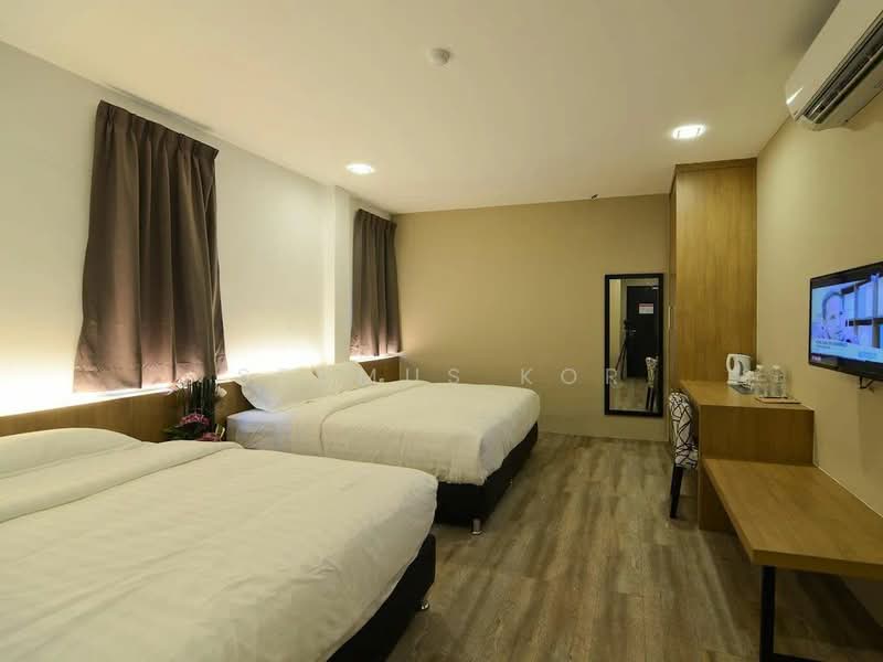 For Sale - ⭐ 5sty Corner ⭐ Freehold ⭐ RM375 psf ⭐ Collected Rental RM12.5k / Month ⭐