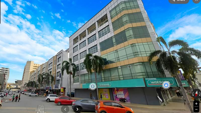 For Sale - ⭐ 5sty Corner ⭐ Freehold ⭐ RM375 psf ⭐ Collected Rental RM12.5k / Month ⭐