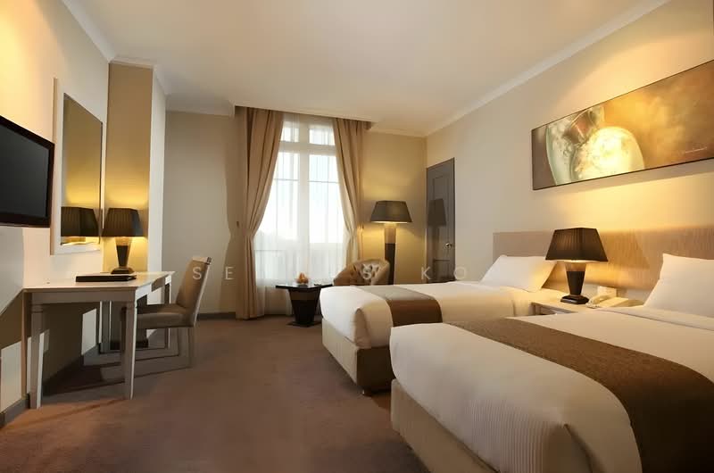 For Sale - ⭐5 Star Beach Side ⭐ FREEHOLD ⭐ 176 rooms ⭐ RM594 psf