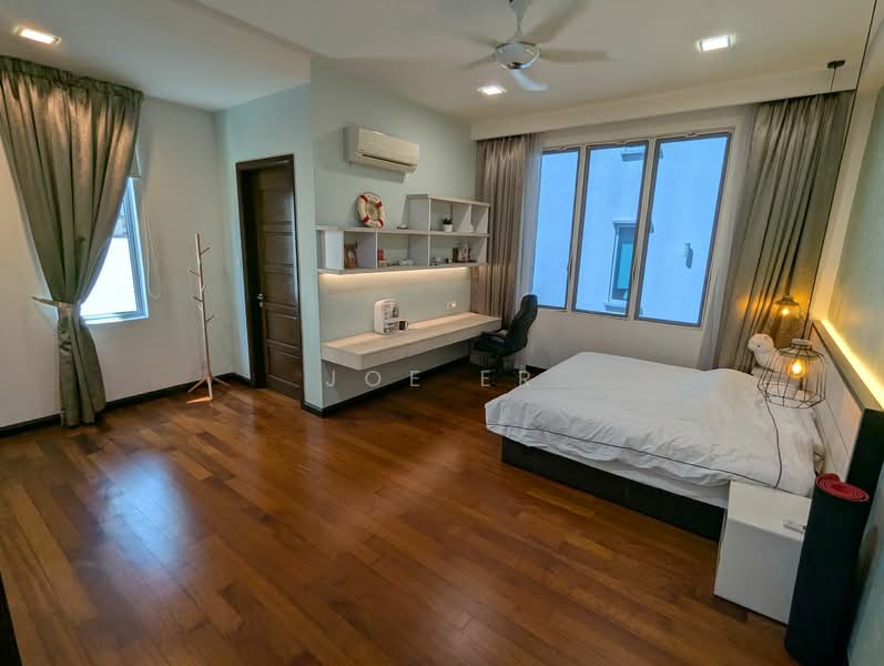 Bungalow for Sale in Subang Heights (Subang Jaya) - Joe ER - PropertyGuru.com.my