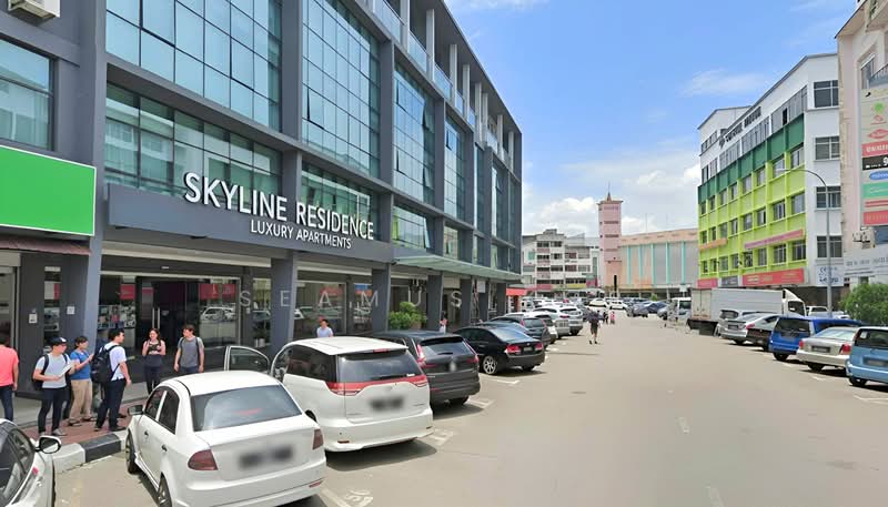 For Sale - ⭐ 4sty ⭐ 3 Adjoining Lot ⭐ Collected RM30k / Month ⭐ Next Sunway Kluang Mall ⭐