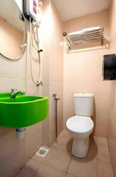 For Sale - ⭐ 4sty Corner ⭐ 26 Rooms ⭐ 9,280sf ⭐ RM409 psf ⭐ With lift ⭐