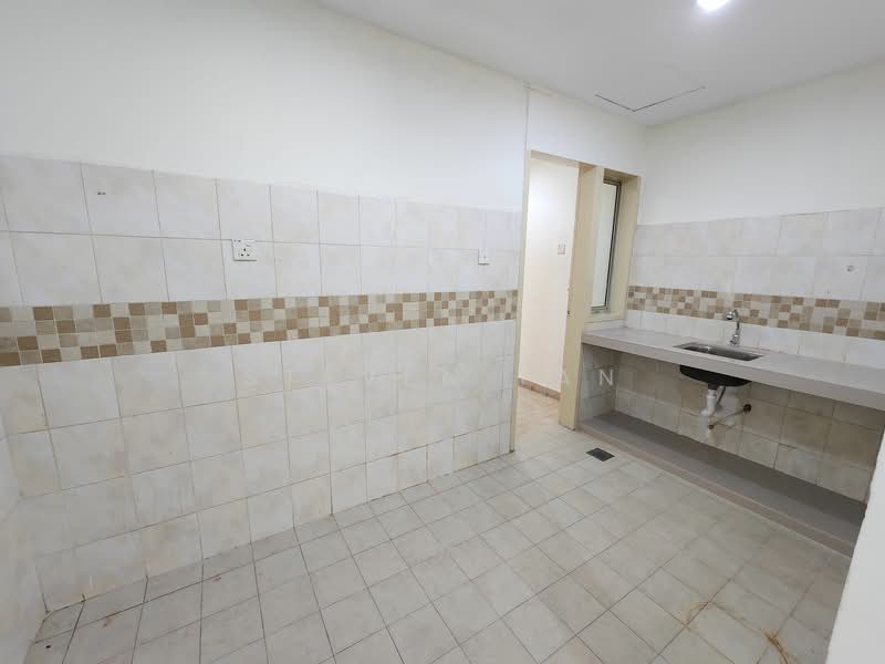 Apartment for Rent at Puteri Bayu Apartment - Steven Tan - PropertyGuru.com.my