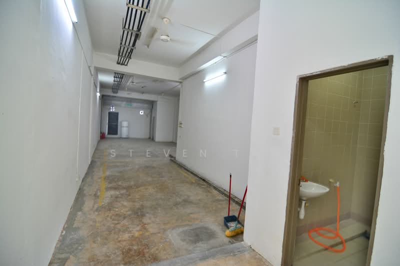 For Sale - Shop at Taman Bukit Pantai