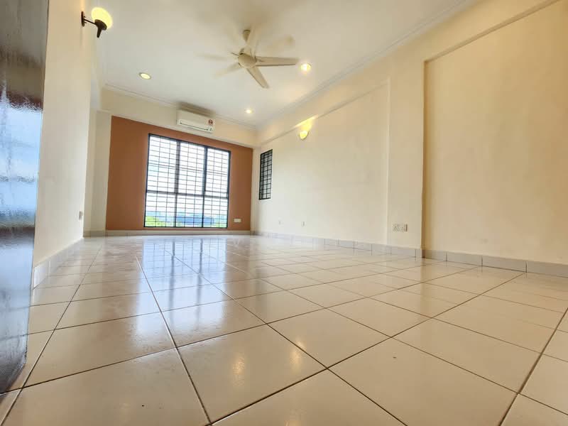 For Sale - La Vista Condominiums