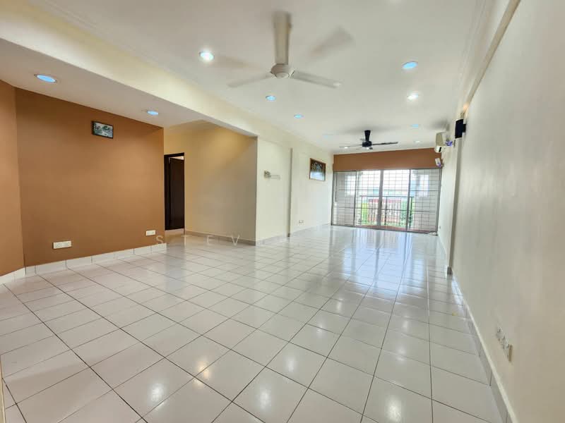 For Sale - La Vista Condominiums