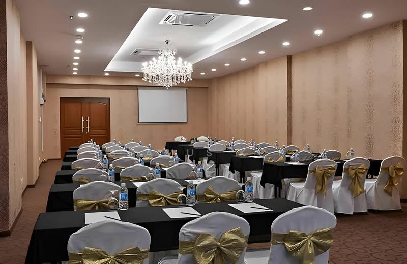 For Sale - ⭐ 25sty Freehold ⭐ 341 Rooms ⭐ 13 Event Spaces ⭐ Collected RM470k / Month ⭐